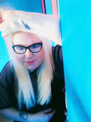 Artist of the Month — Lynney